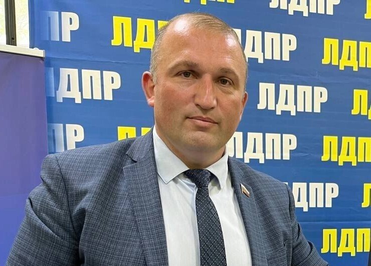 В Курске восстановили разбитую дорогу после вмешательства депутата