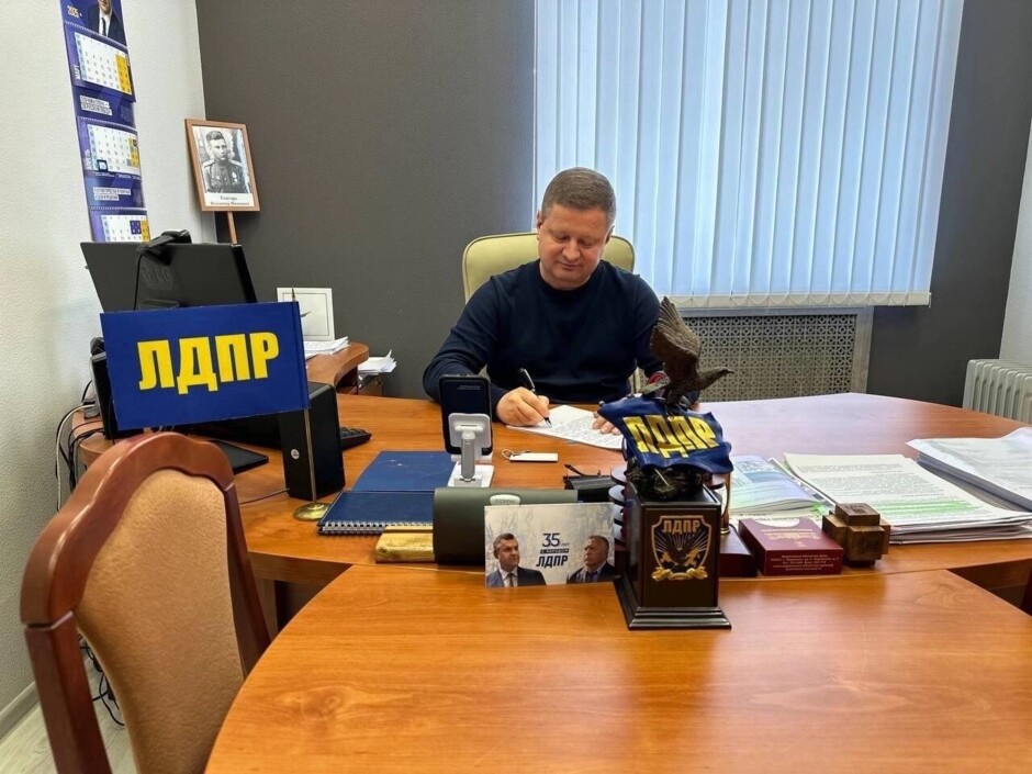 В Мурманске требуют запретить мигрантам работать в сфере общественных перевозок