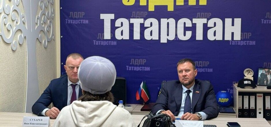 Руслан Юсупов: с очередями в поликлиниках помогут справиться интерны