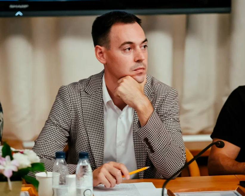 В ЛДПР считают идею о повышении возраста молодежи неуместной