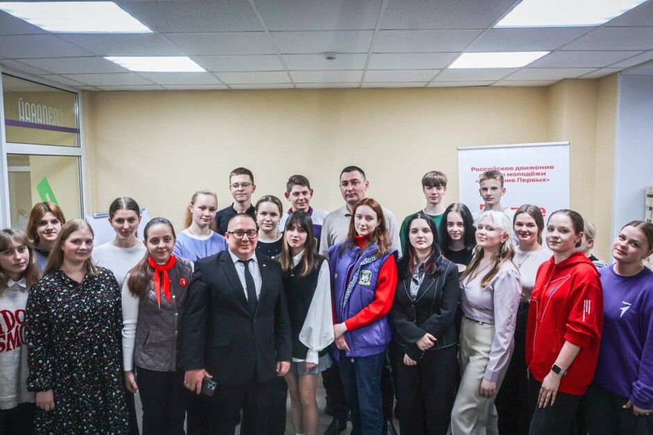 К 80-летию Победы в ДНР прошла серия патриотических лекций для молодежи