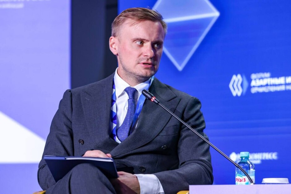 Александр Котов: жесткие слова Слуцкого о мигрантах оправданы ситуацией в стране